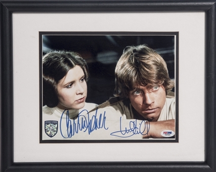 Carrie Fisher and Mark Hamill Dual Signed Star Wars 8x10 Framed Photo (PSA/DNA)